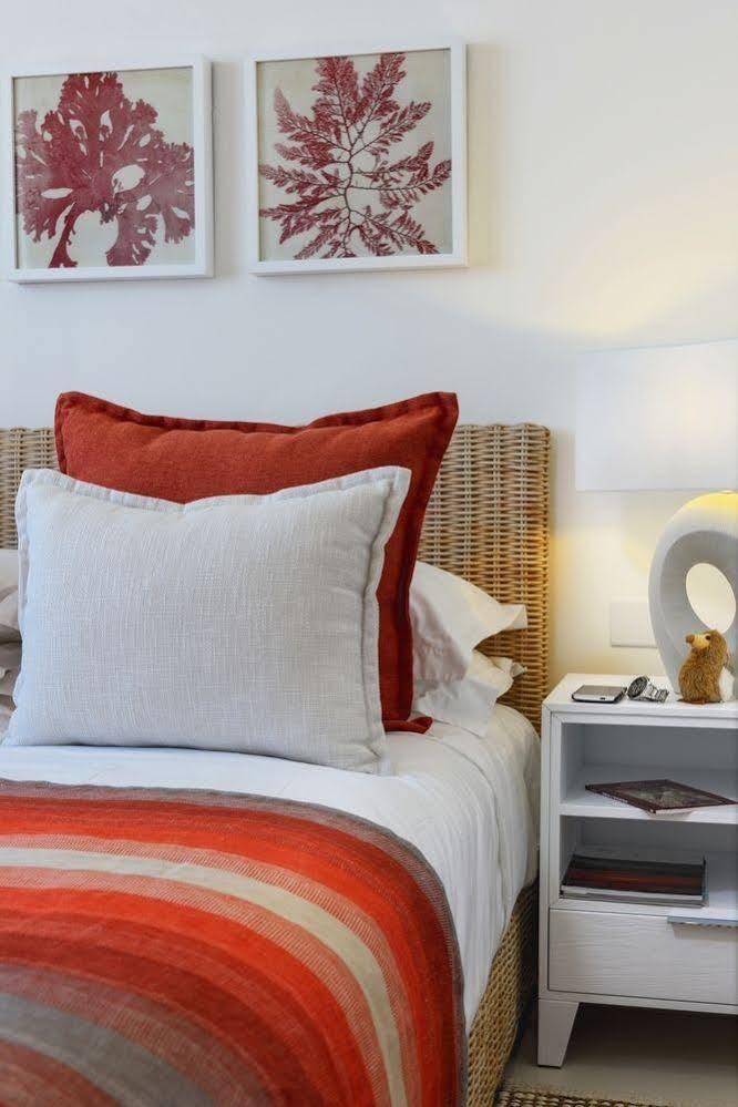 Myra Seafront Suites With Lov كاب مالهيريوكْسْ المظهر الخارجي الصورة