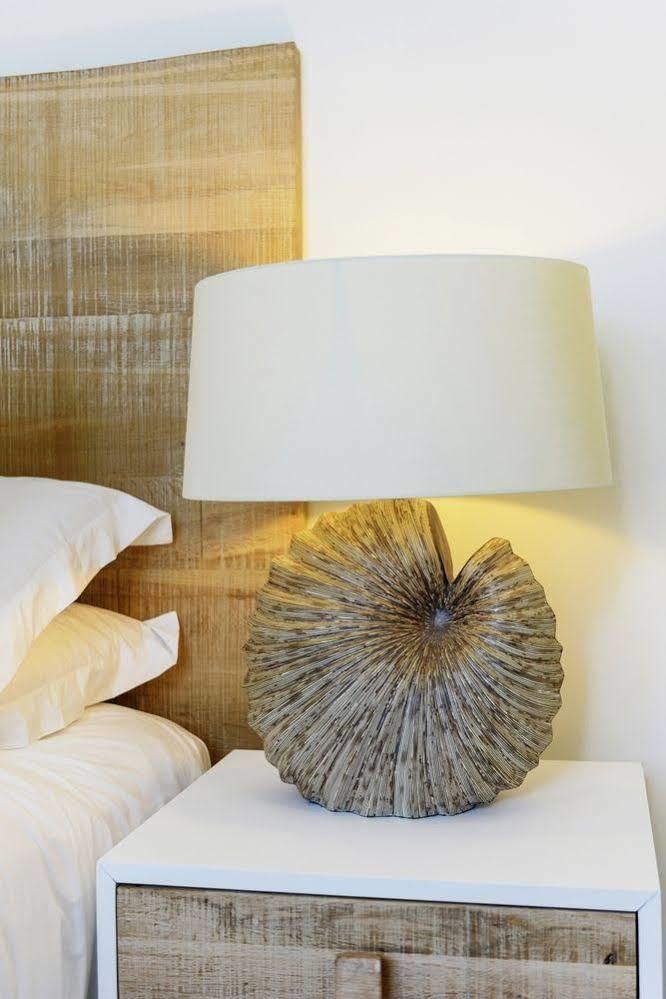 Myra Seafront Suites With Lov كاب مالهيريوكْسْ المظهر الخارجي الصورة
