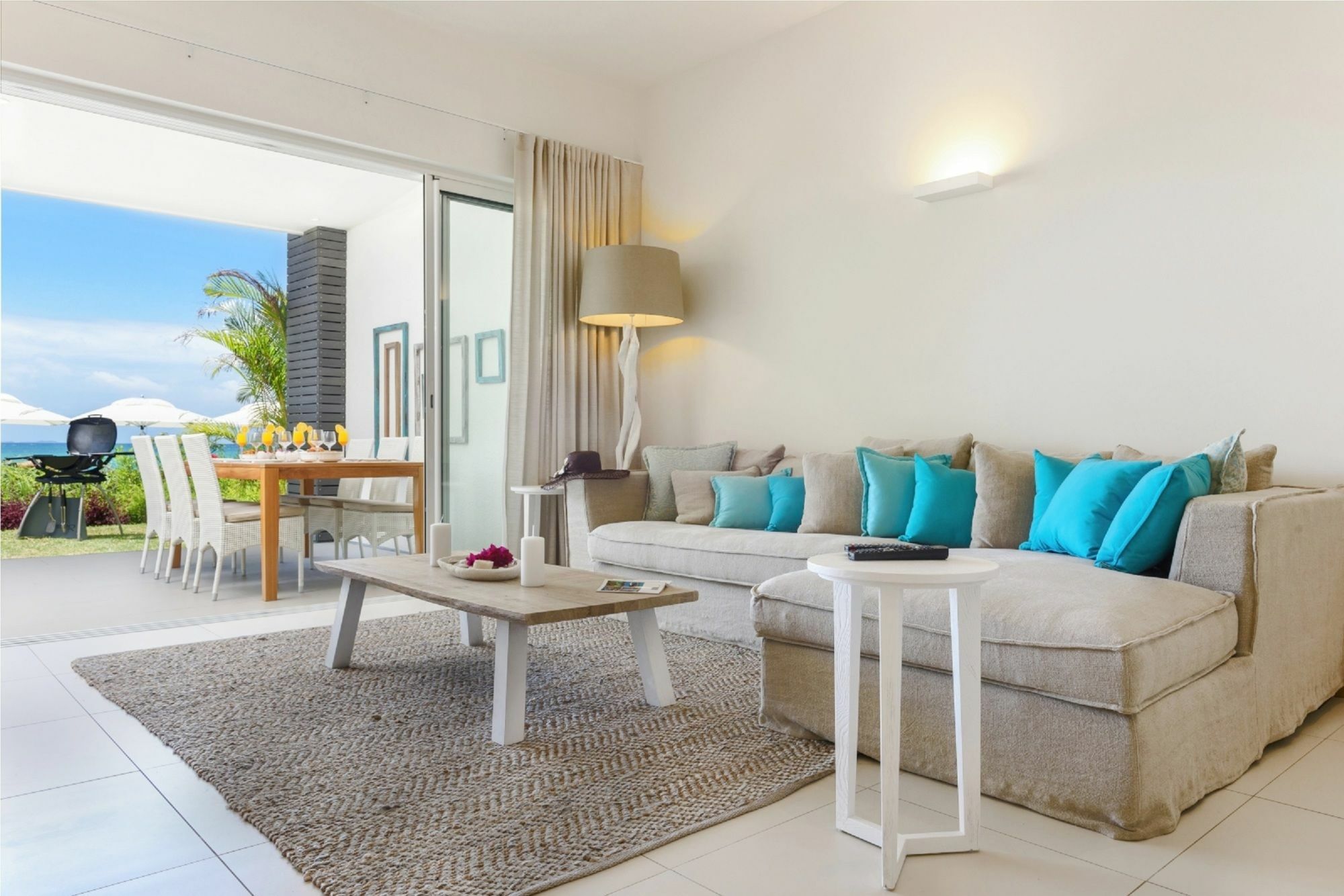 Myra Seafront Suites With Lov كاب مالهيريوكْسْ المظهر الخارجي الصورة